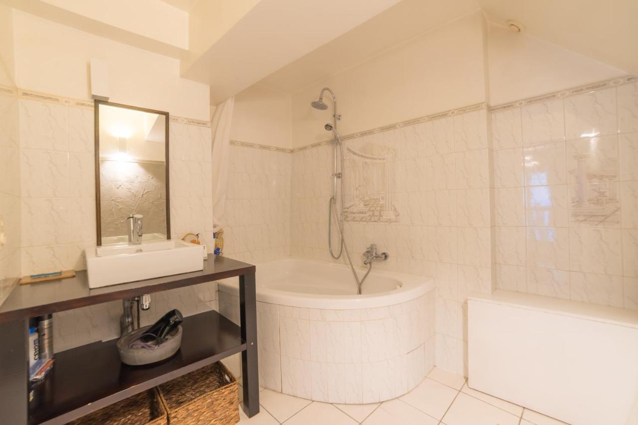 Appartements Atypiques Centre Ville Annecy Ngoại thất bức ảnh